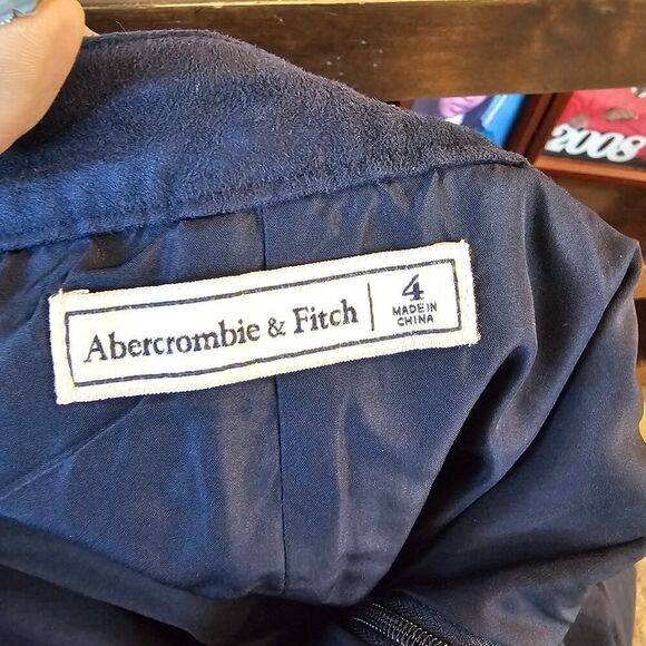 NWT Abercrombie & Fitch Window Pane Mini Skirt  Size 4 - Picture 3 of 5